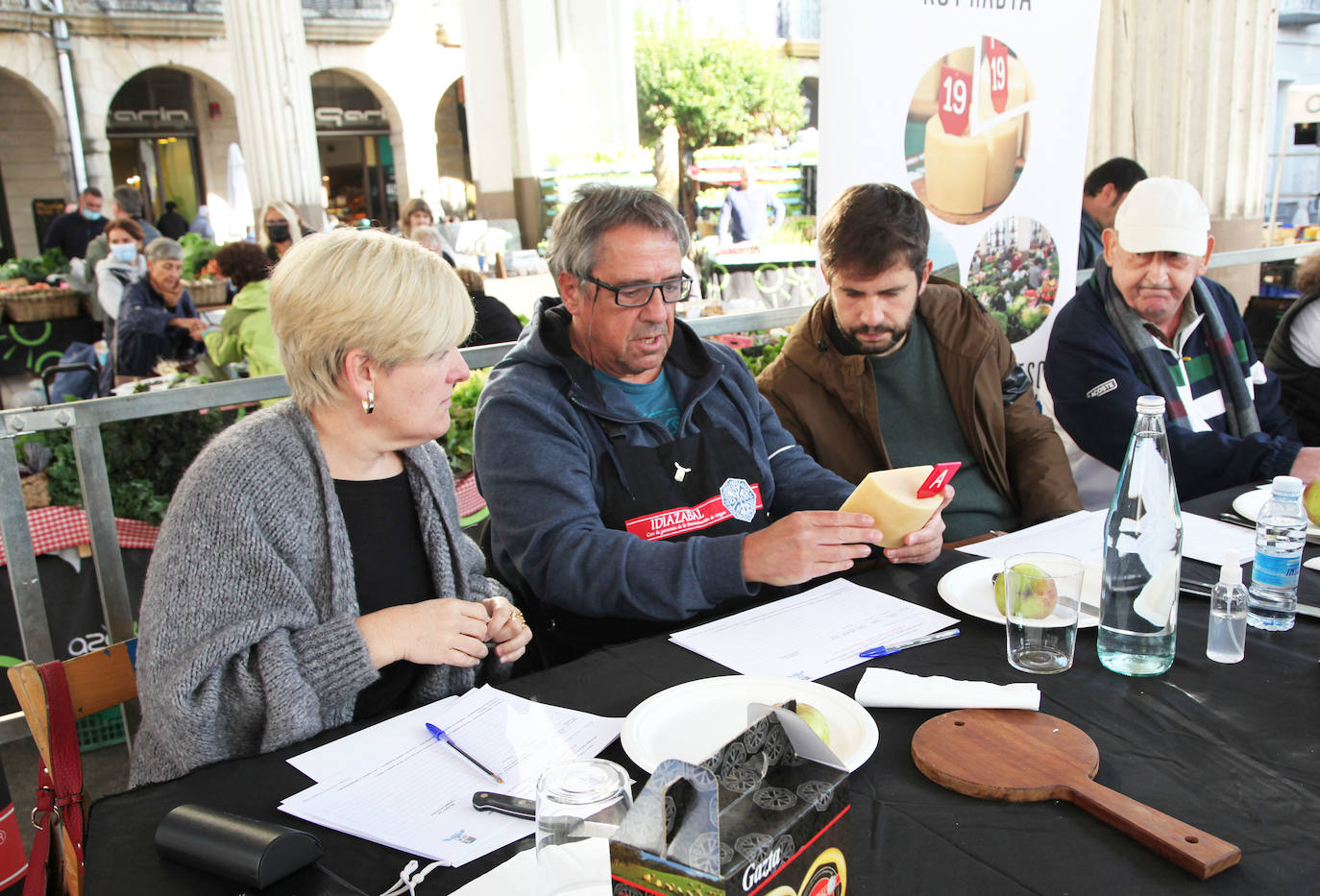 Fotos: Julen Arburua gana el primer premio del concurso de queso Idiazabal