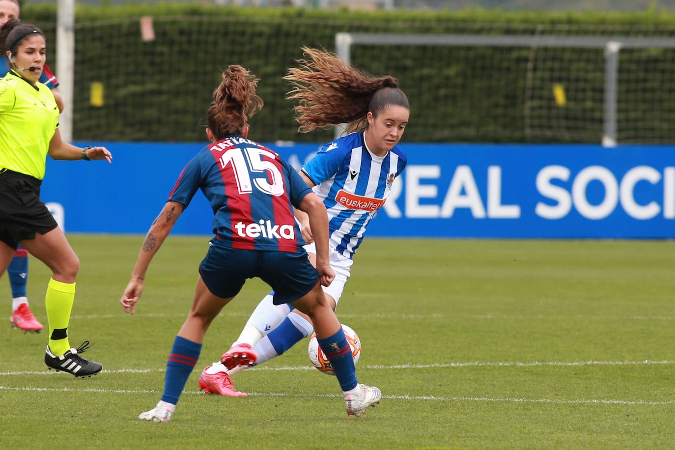 Fotos: La Real pierde su condición de invicta tras caer ante el Levante