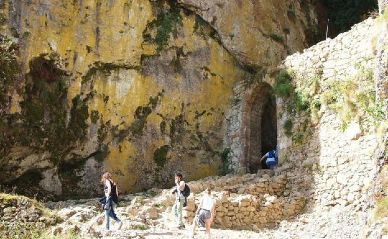 El Túnel de San Adrián, zona en la que ha sido rescatado el montañero. 