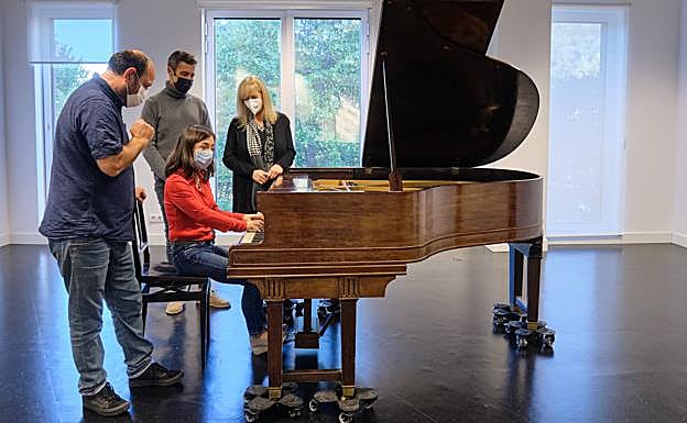 Imagen principal - Musikene homenajea a Guridi con un concierto en su propio piano de 1919