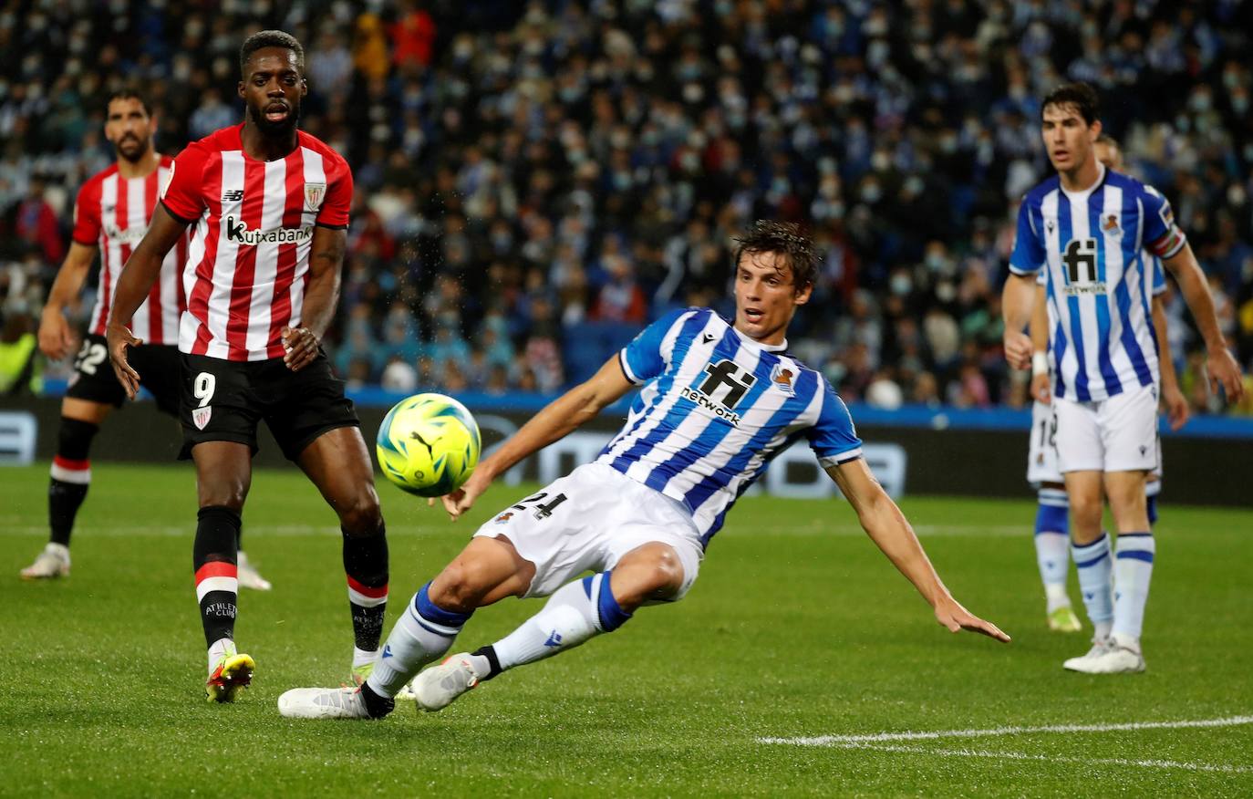 Fotos Real Sociedad - Athletic: Las mejores imágenes del derbi entre la Real Sociedad y el Athletic