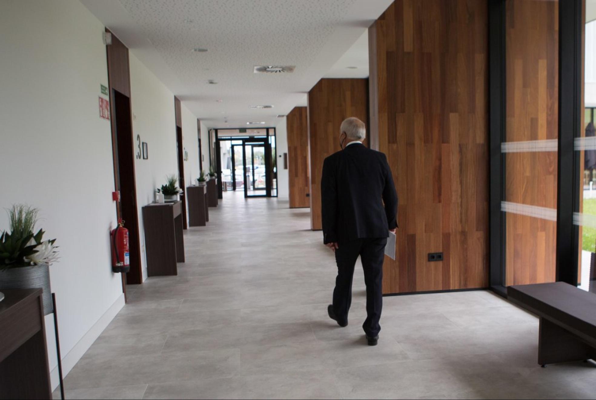 Interior del Tanatorio Araso, ubicado en el polígono industrial del mismo nombre. 