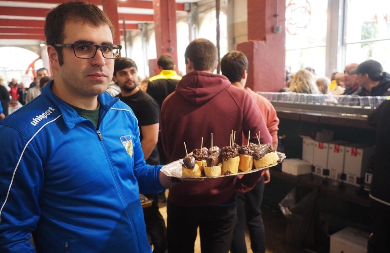 Se podrán degustar pintxos de buzkantza en el bar que gestionará el Urola de balonmano. 