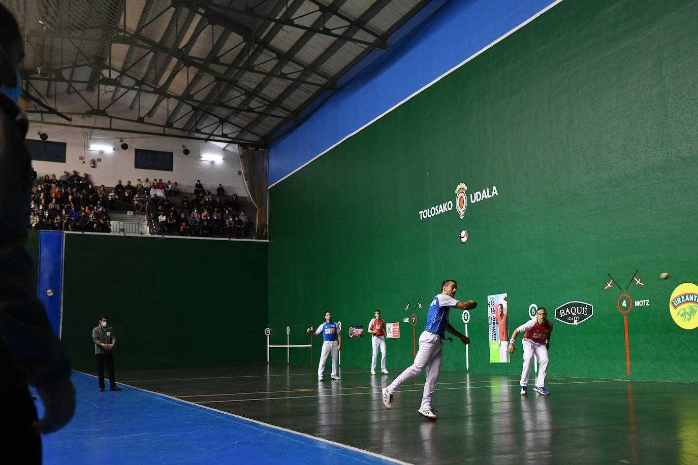 Fotos: Lleno para despedir a Olaizola en Beotibar