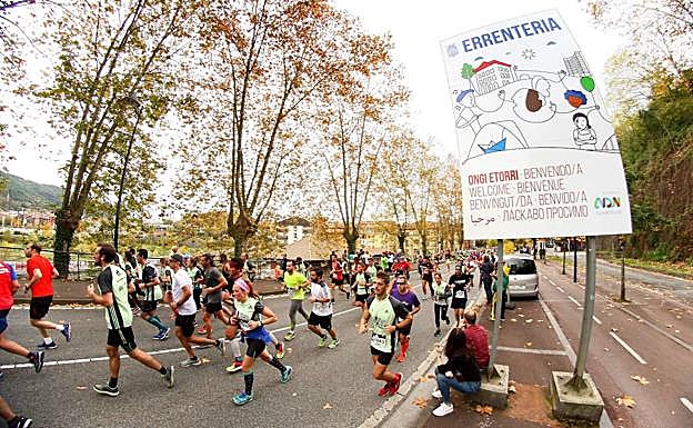 Un euro desde 'el mar' de Errenteria para el Aita Mari