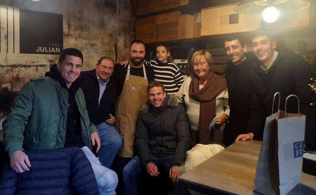 Zubeldia, Illarramendi, Oyarzabal y Carlos Fernández disfrutan de la Casa Julian