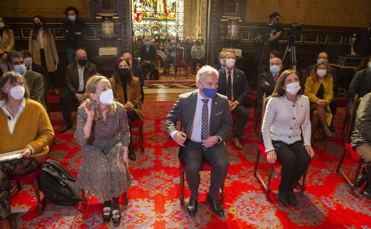 Urkullu agradece a cientos de miles de personas anónimas «sus pequeños gestos» contra la violencia