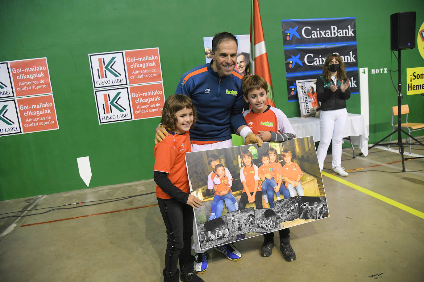 Fotos: Aimar Olaizola se despide de la pelota en Goizueta