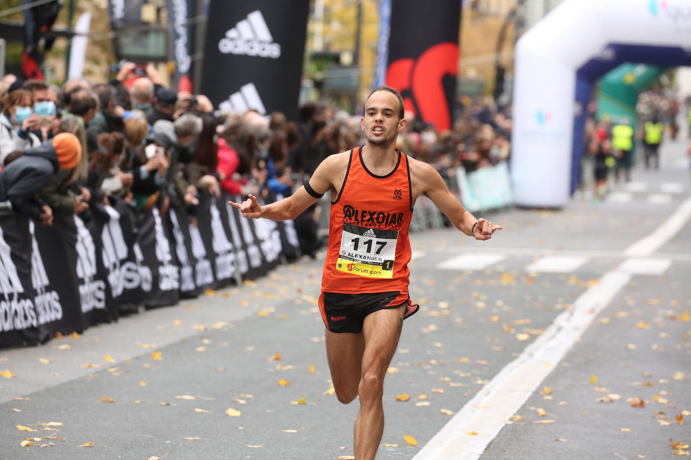 Fotos: Fotos de la Behobia San Sebastián 2021 en la llegada del Boulevard