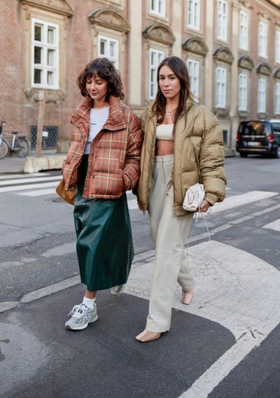 Fotos: Así se lleva el clásico plumas esta temporada