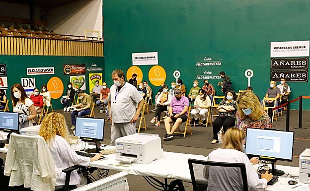 El ritmo de vacunación se estanca frente a las peticiones del 'pase Covid'