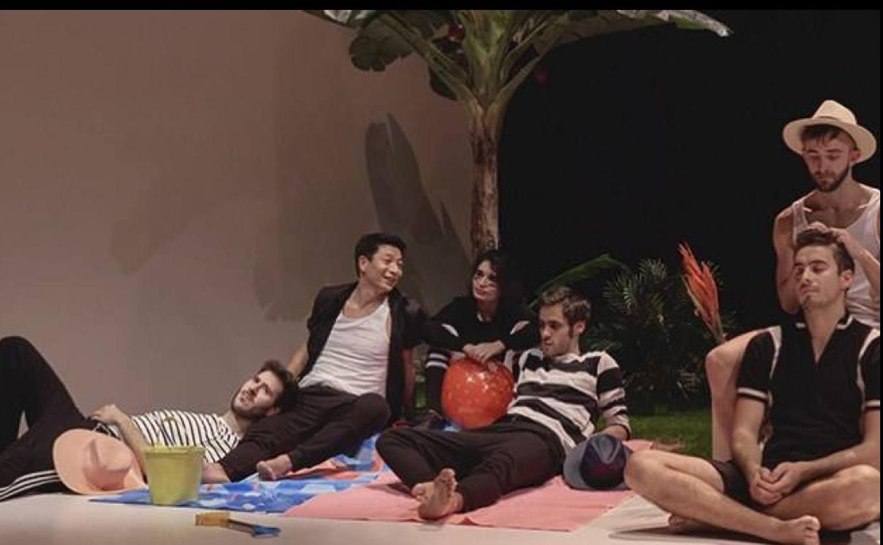 Teatro en Vilo propone hoy en el Victoria Eugenia desenmascarar la masculinidad
