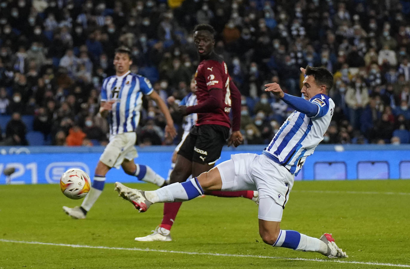 Fotos: Las mejores imágenes del Real Sociedad-Valencia