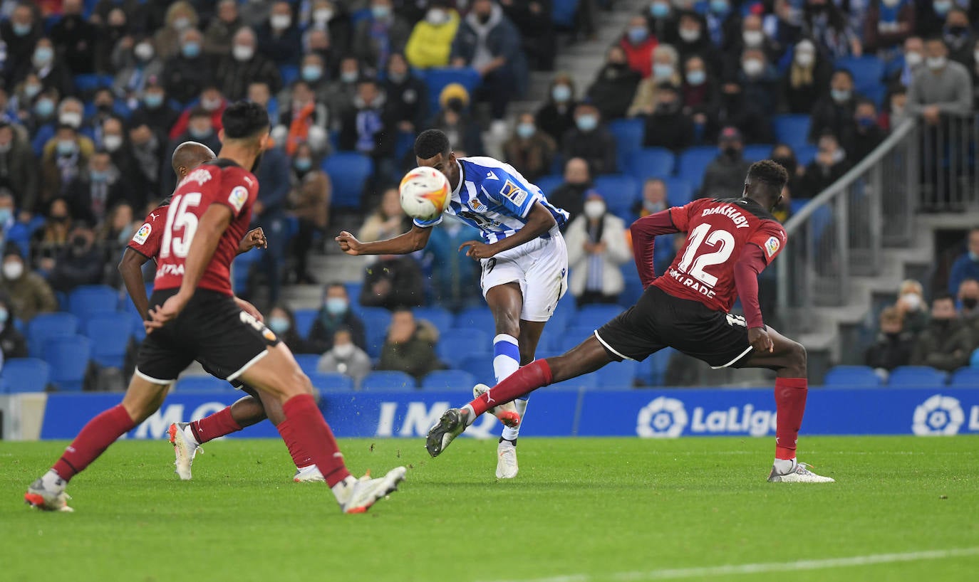 Fotos: Las mejores imágenes del Real Sociedad-Valencia