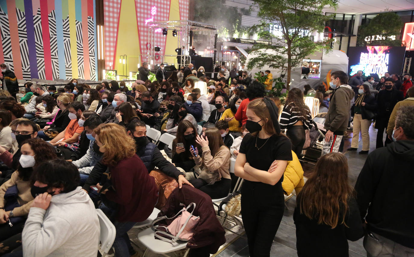 Fotos: Actuación de Ana Mena en el nuevo Garbera