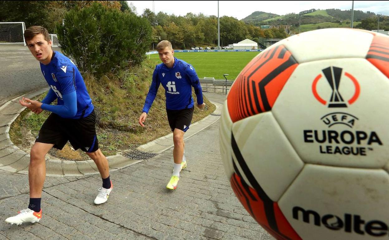 Real Sociedad: Última sesión con Igor Zubeldia y petos de Europa League