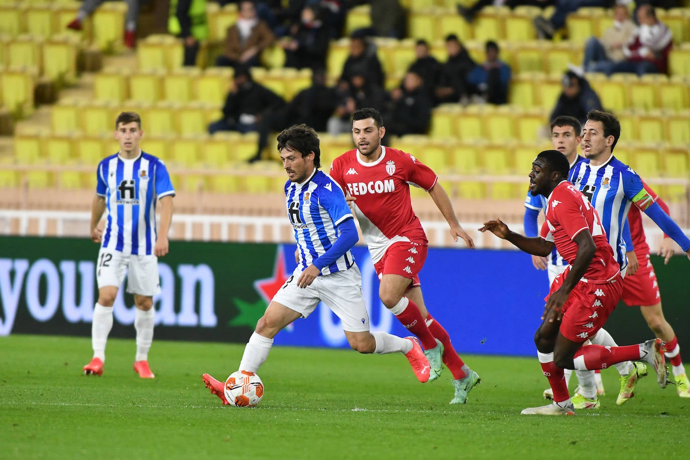Fotos del partido entre el Mónaco y la Real Sociedad