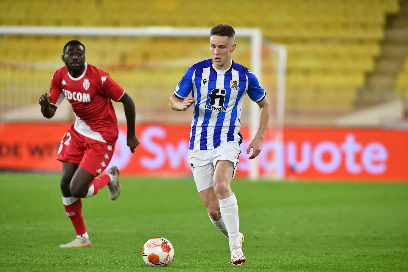 Fotos del partido entre el Mónaco y la Real Sociedad