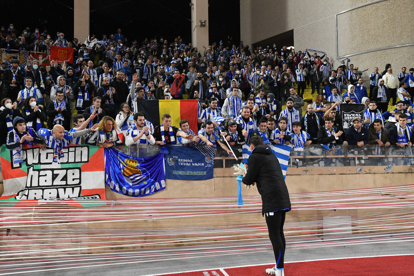 Fotos del partido entre el Mónaco y la Real Sociedad