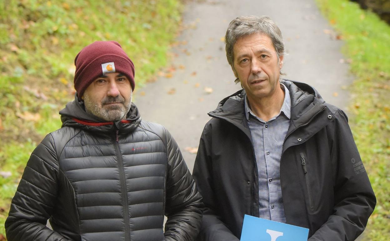 Alberto Luengo y Patxi Amantegi, durante la presentación. 