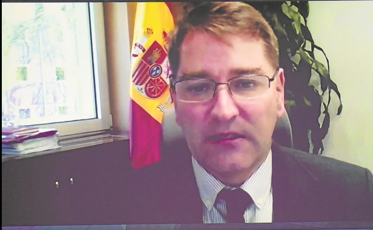 Manuel de la Rocha, durante su intervención. 