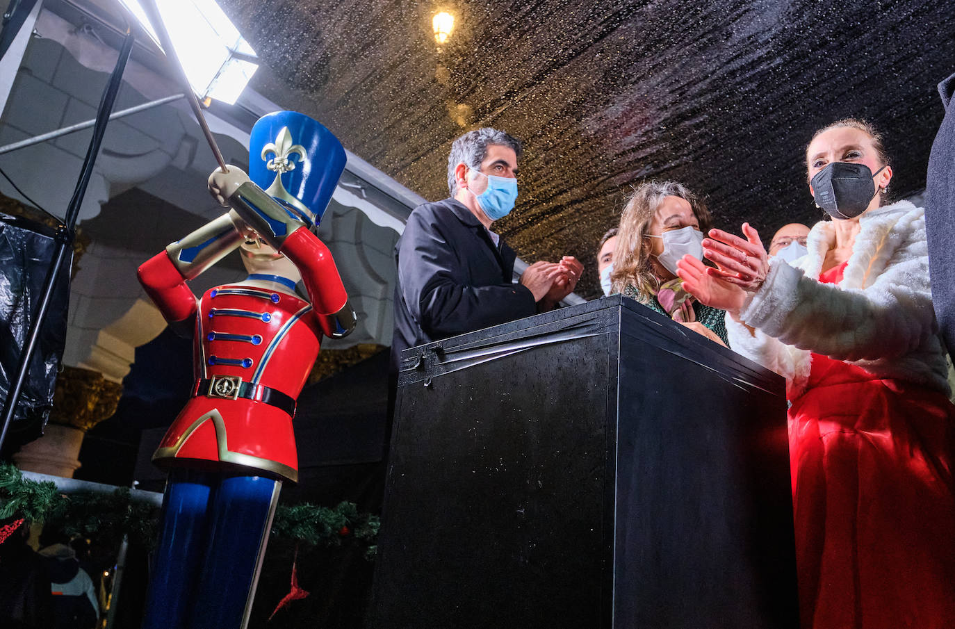 Fotos: San Sebastián enciende la Navidad