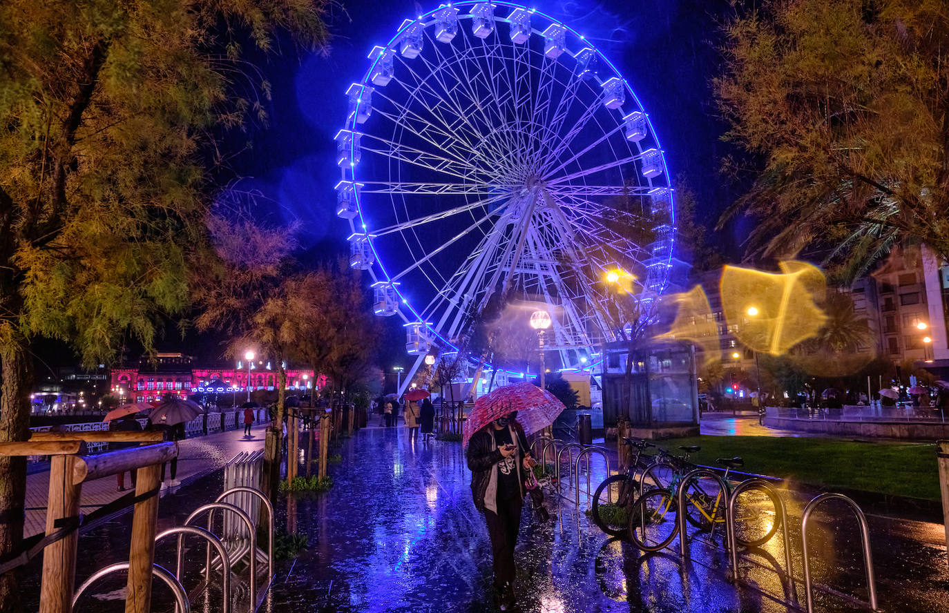Fotos: San Sebastián enciende la Navidad