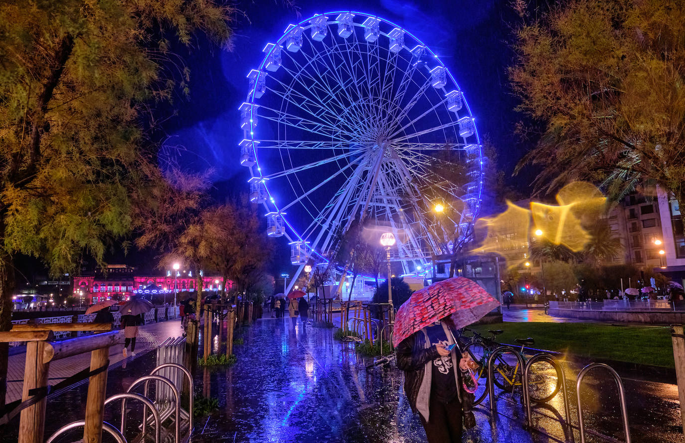 Fotos: San Sebastián enciende la Navidad