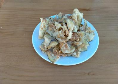 Imagen secundaria 1 - Restaurantes: Casa Capote (Sevilla): Catedral del estofado desde 1941