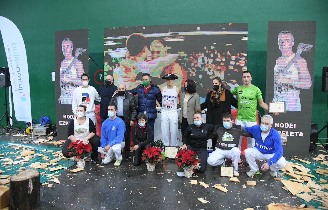 Fotos: Hodei Ezpeleta &#039;Bihurri&#039;, campeón de Euskadi de aizkolaris