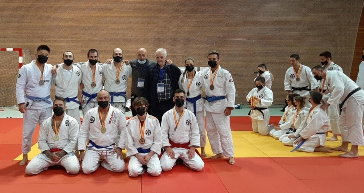 El Club Kalamua destacó en el estatal de jiu jitsu | El Diario Vasco