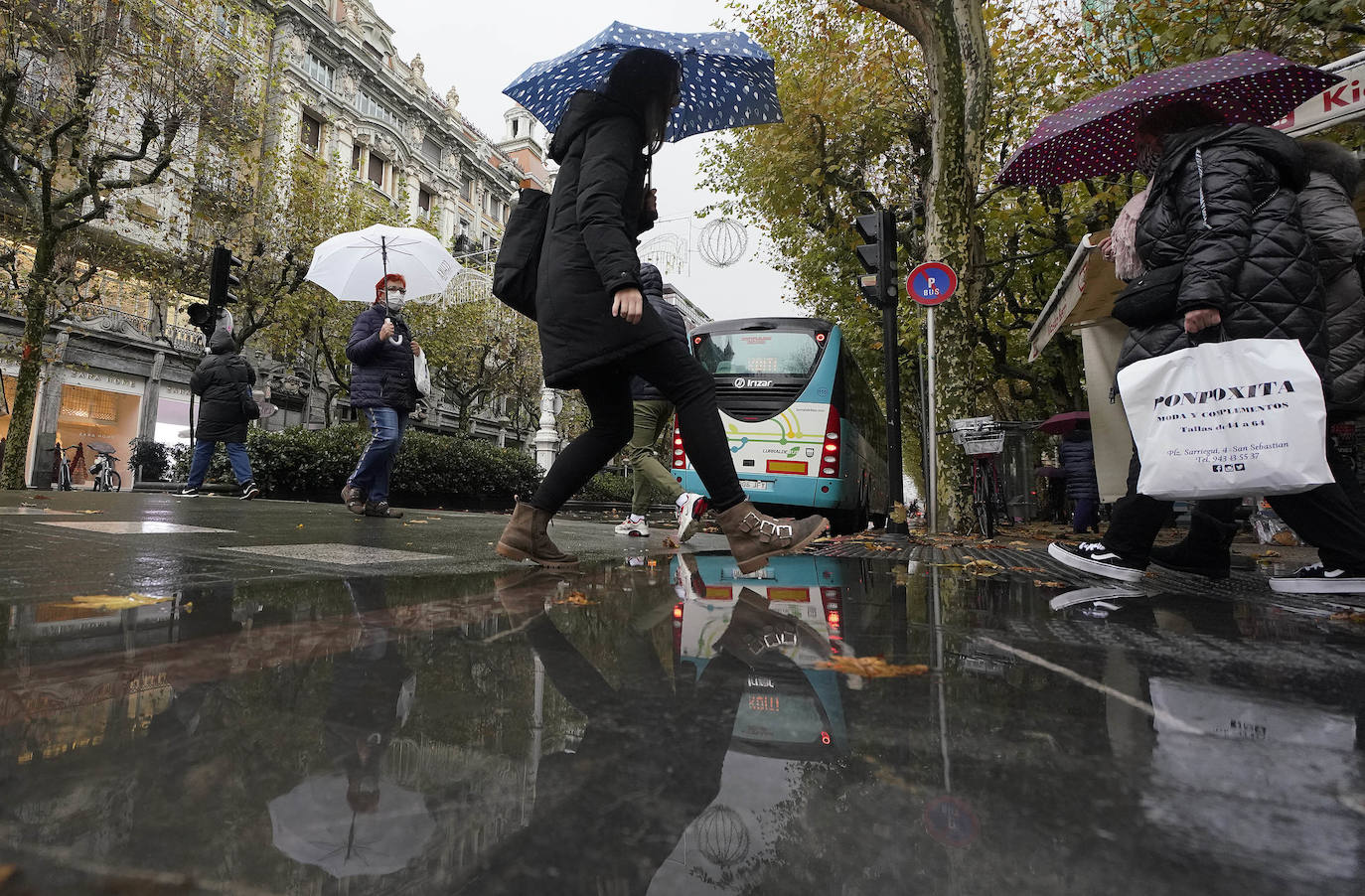 Fotos: Un nuevo aviso amarillo por lluvias pone fin a la tregua meteorológica en Gipuzkoa