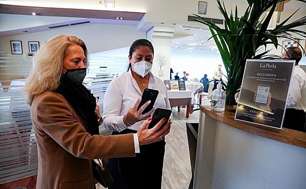 La aplicación móvil permite leer los datos con rapidez en La Perla.