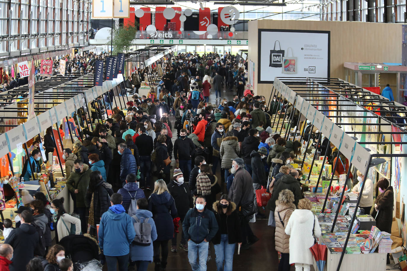 Fotos: Durangoko Azokaren bigarren eguna