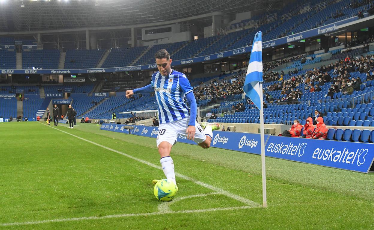 Roberto López, ayer en Anoeta con el Sanse.