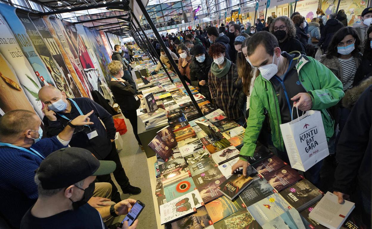 Balance azoka:25.000 personas han visitado Durangoko Azoka