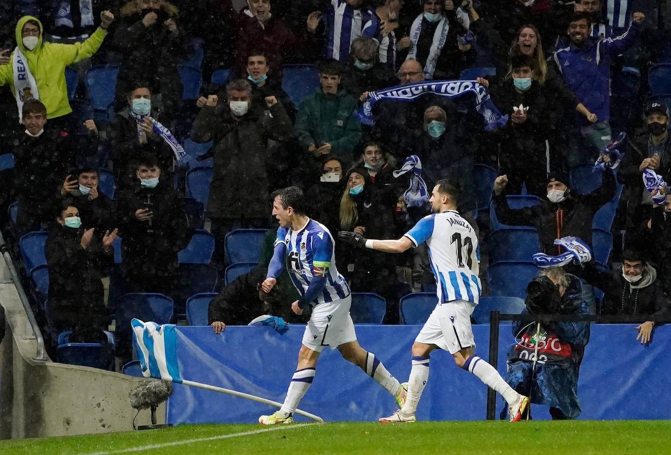 Fotos: Las mejores imágenes del partido entre la Real Sociedad y el PSV