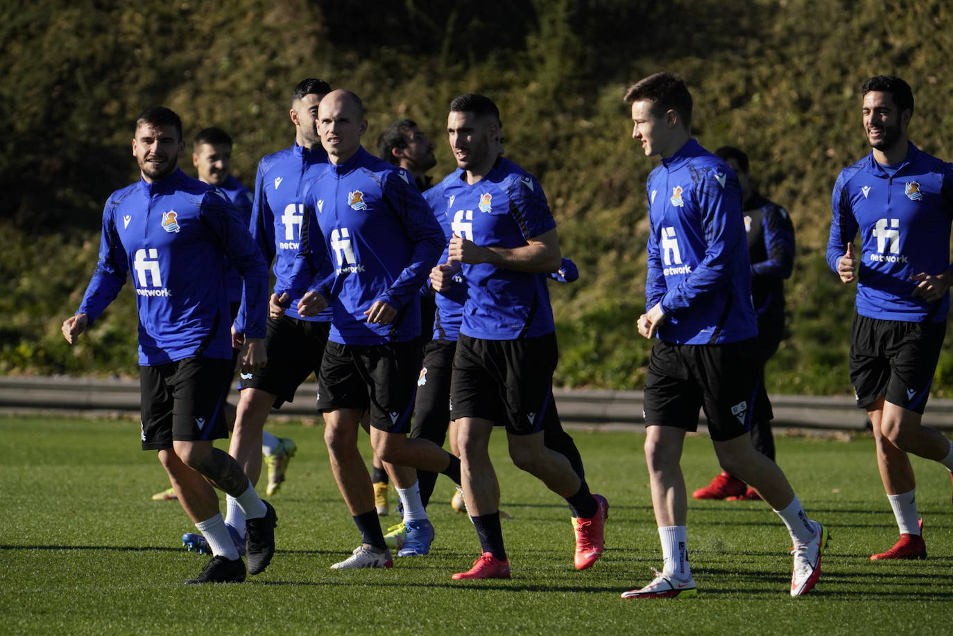 Fotos: Las imágenes del entrenamiento de la Real Sociedad en Zubieta