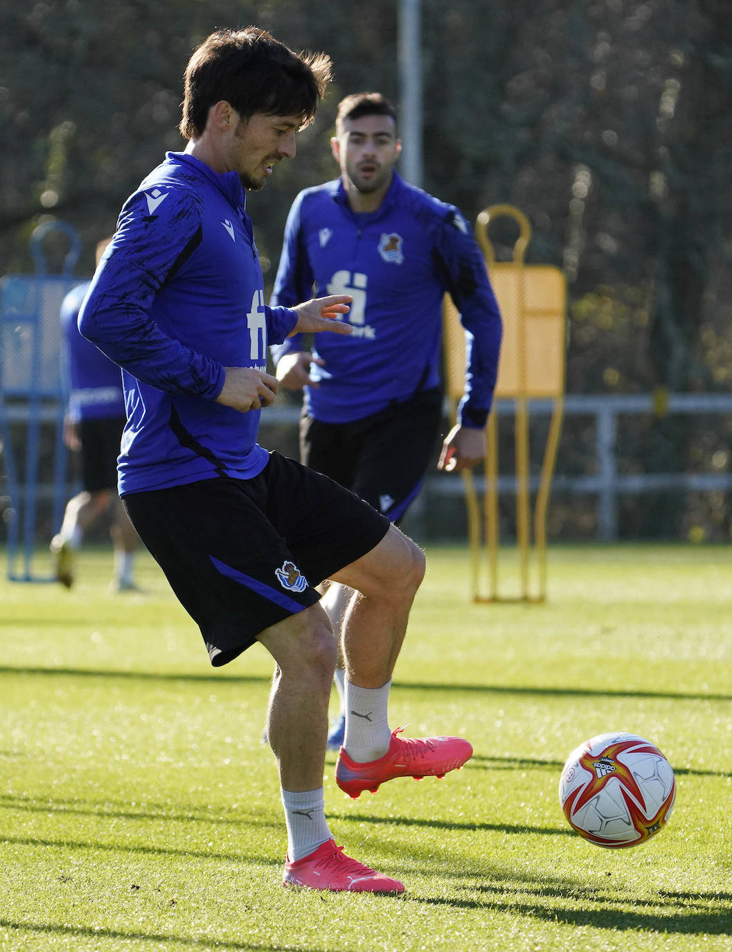 Fotos: Las imágenes del entrenamiento de la Real Sociedad en Zubieta