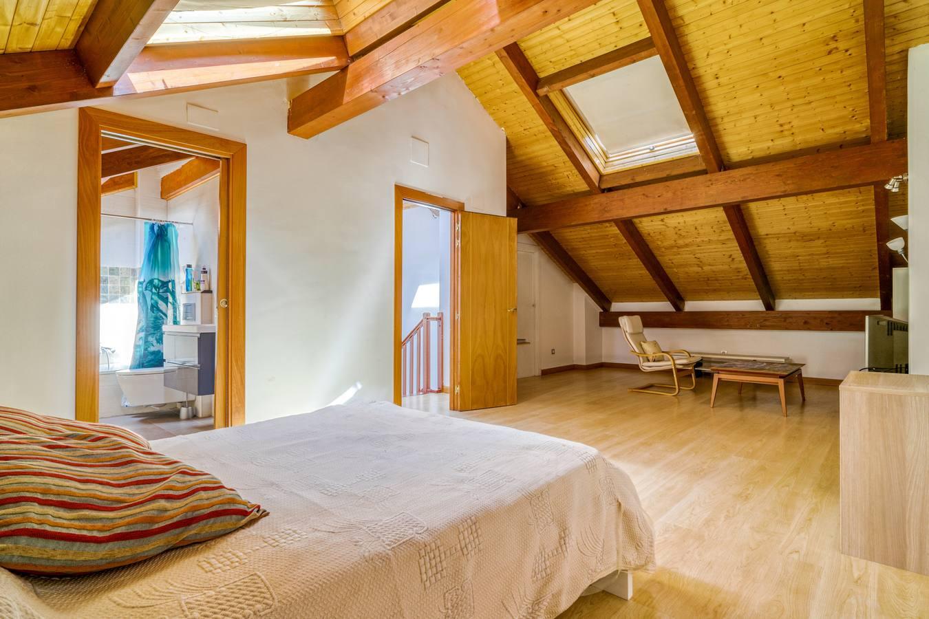 Fotos: Chalet adosado en Entrena