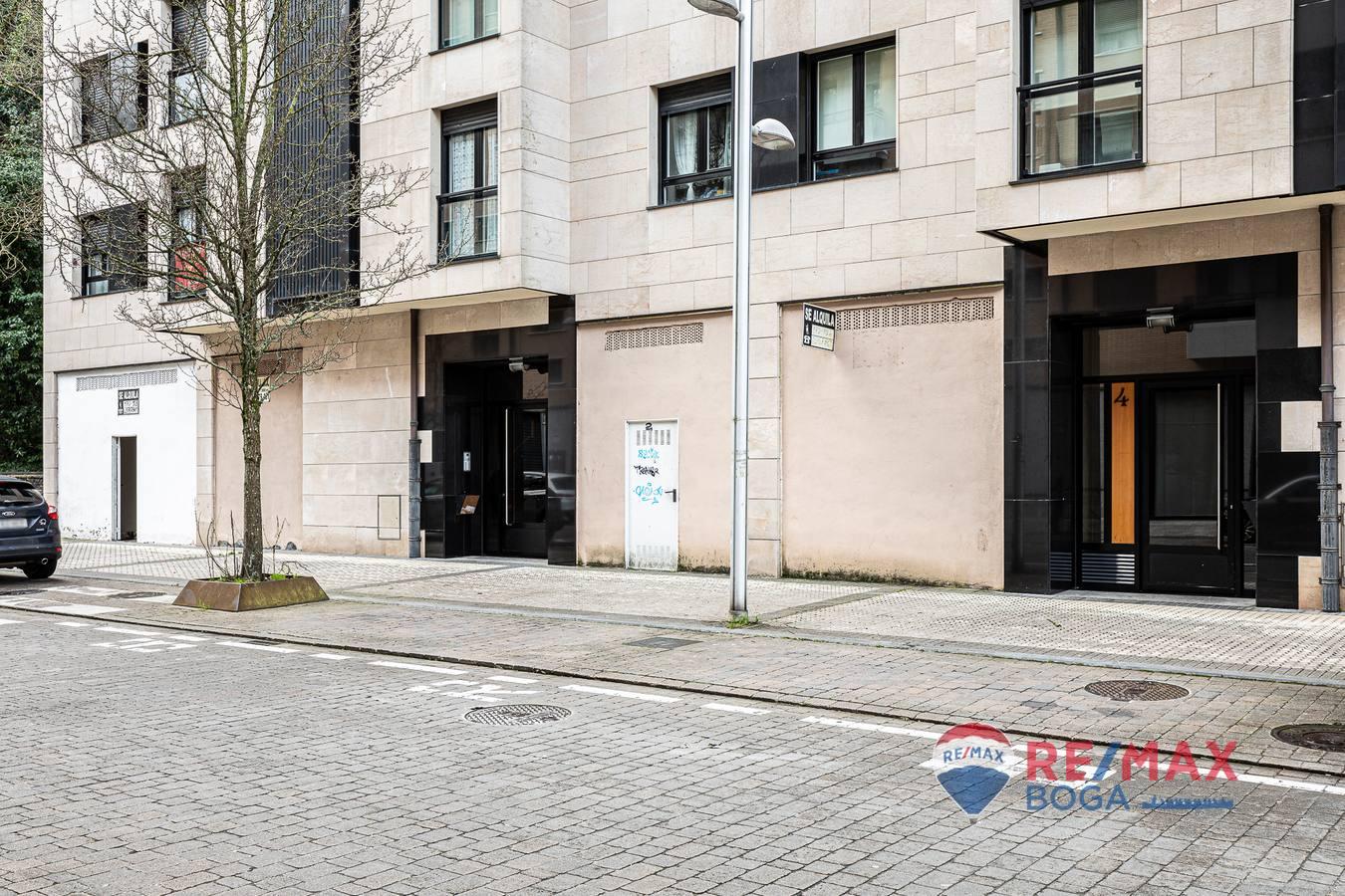 Fotos: Local comercial en Igara (Donostia)