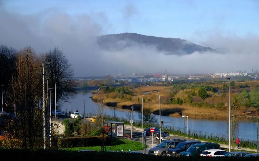 Fotos: Gipuzkoa amanece bajo la niebla