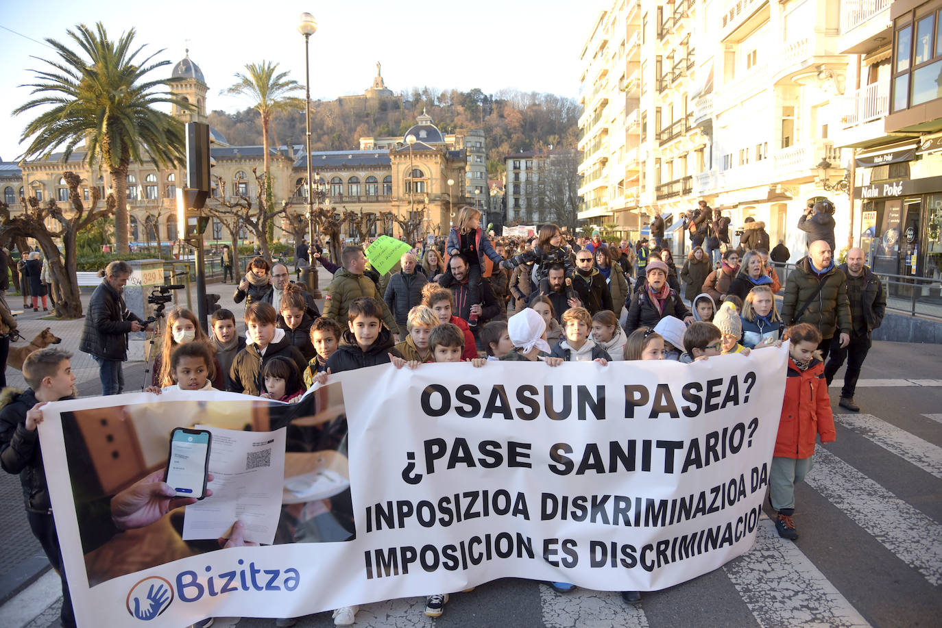 Fotos: Manifestación en contra del pasaporte sanitario