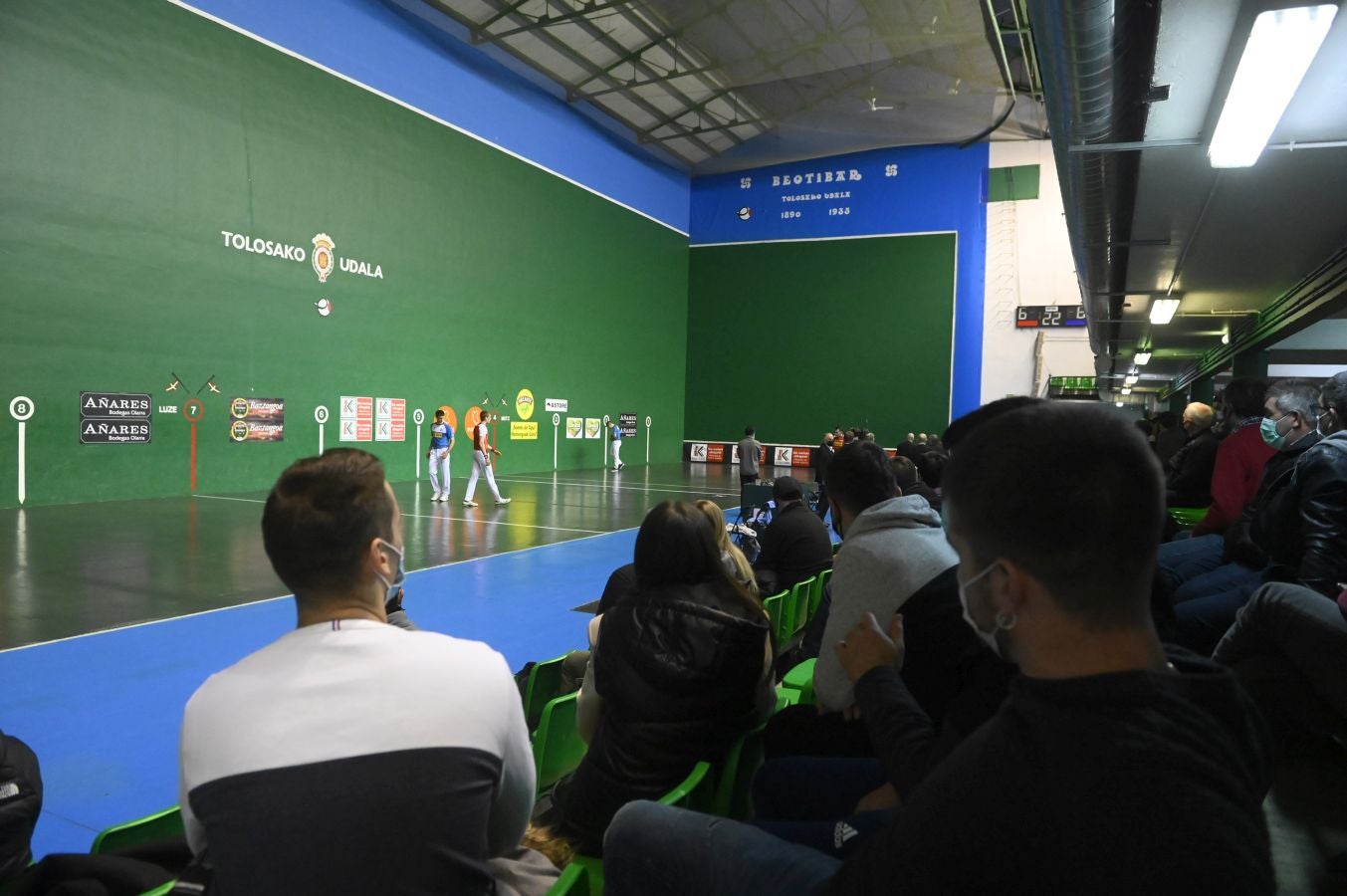 Fotos: Irribarria y Rezusta, nuevos líderes tras imponerse a Jaka y Mariezkurrena en Tolosa