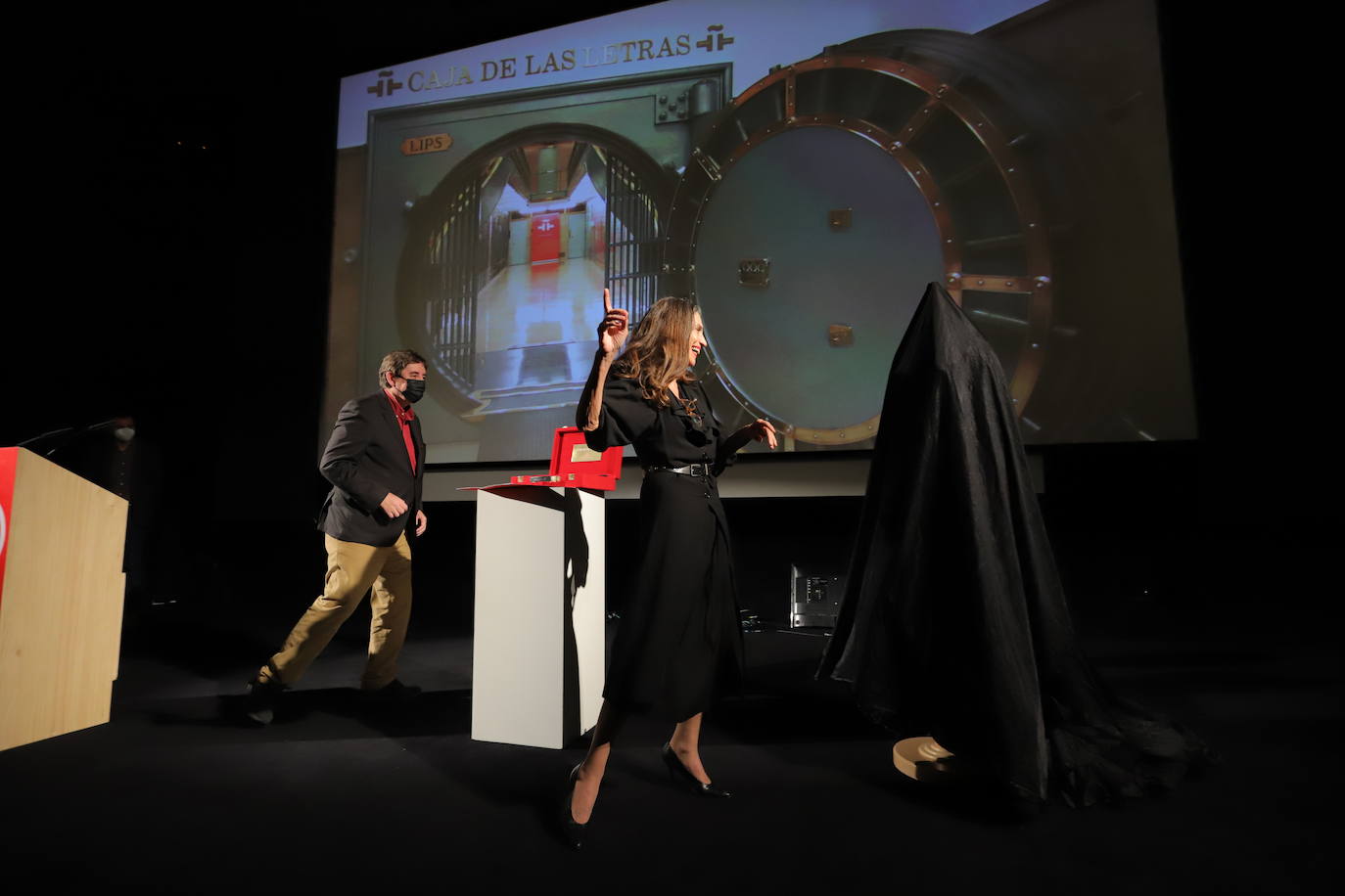 Fotos: Ángela Molina clausura el ciclo de Filmoteca Vasca dedicado a Luis Buñuel