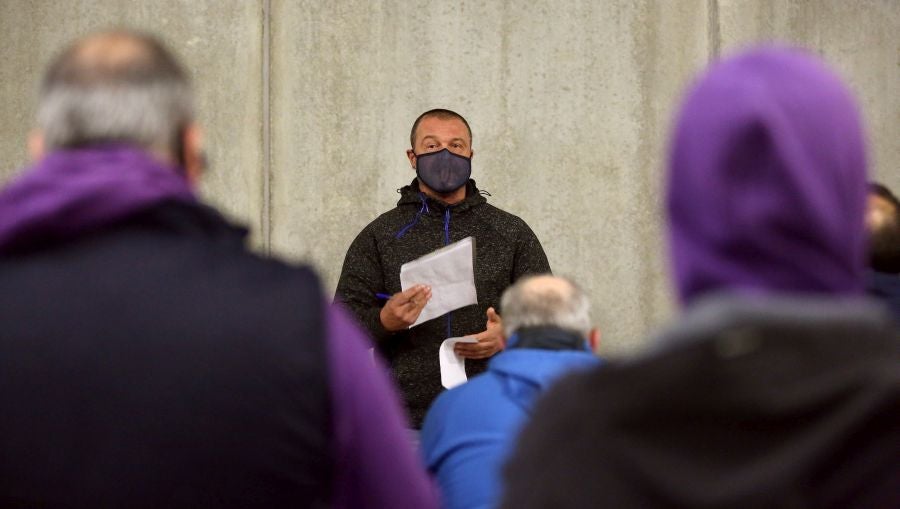 Fotos: Las dudas llegan a la lonja de pescado