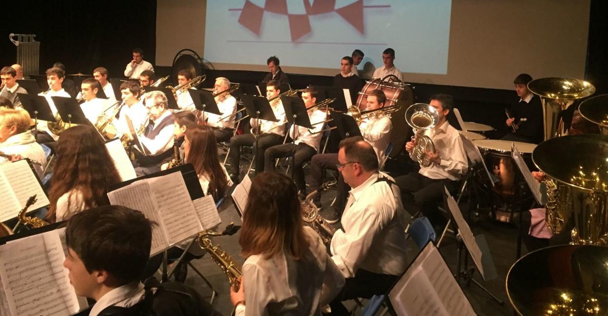 Un anterior concierto de la Banda de Arrasate Musikal que el bergarés Mikel Markiegi dirige desde 2008. 