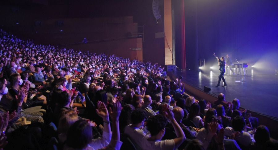 Fotos: El Kursaal aplaude a La Oreja de Van Gogh