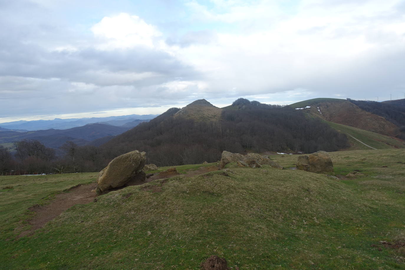 Fotos: Ireber. Paseo entre bosques mágicos