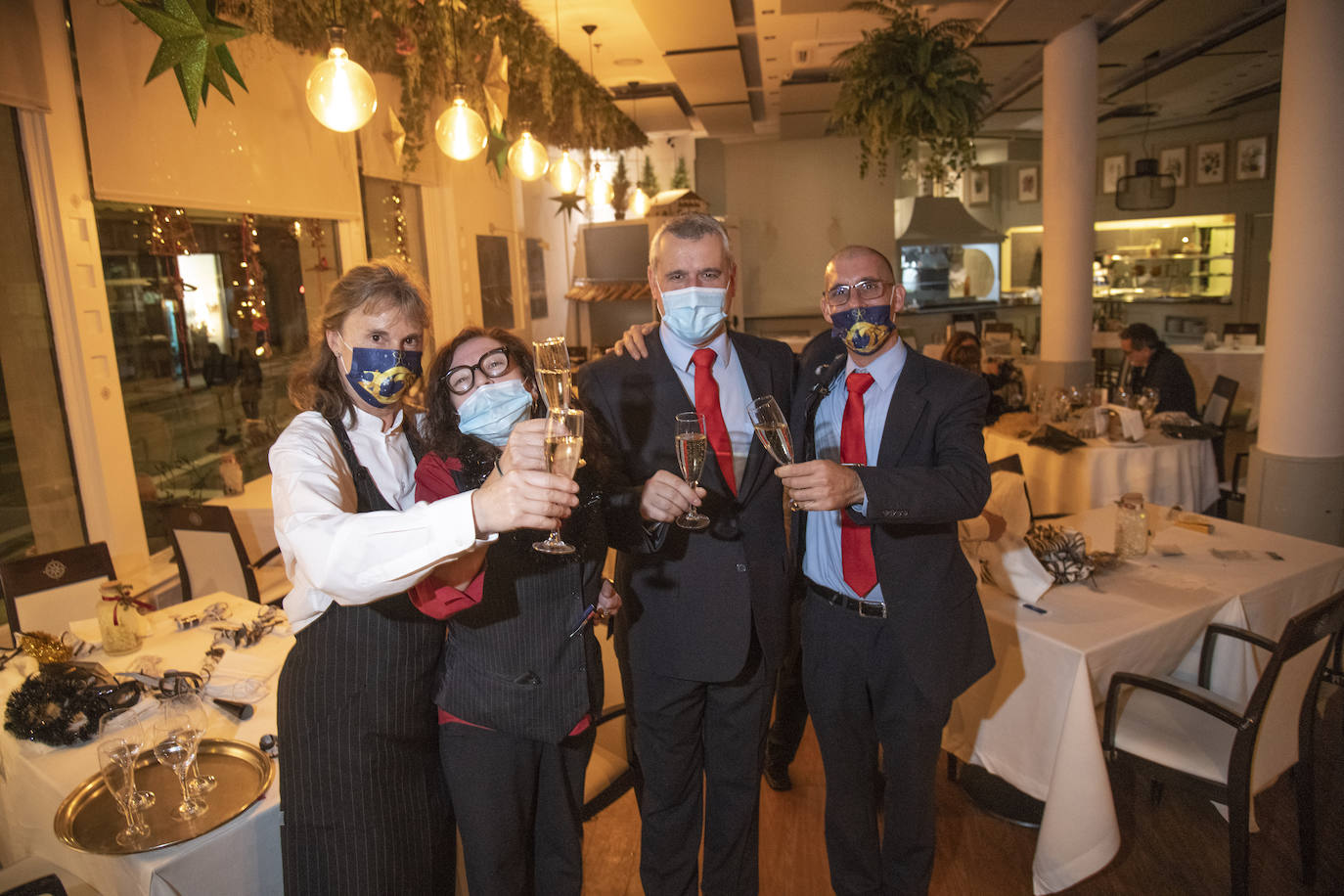 Fotos: Fin de Año en la calles de Gipuzkoa